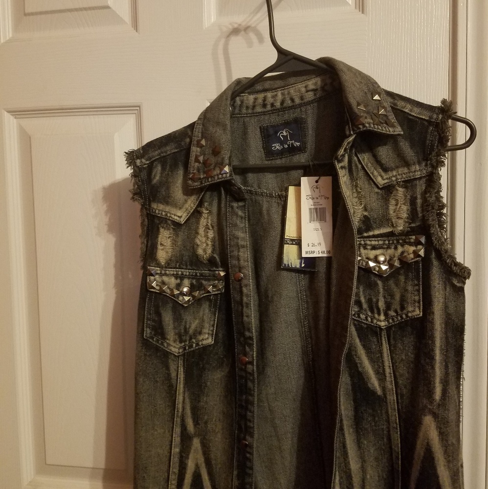 Blk and gry distressed denim vest
